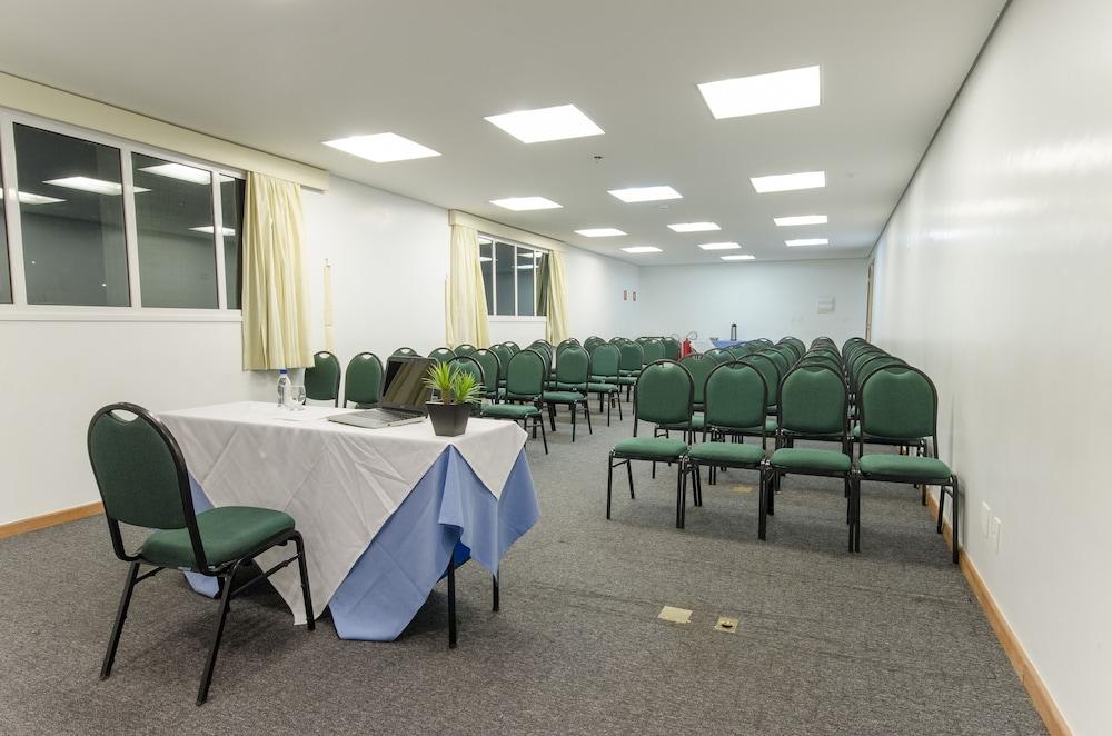 Express Vieiralves Hotel Manaus Luaran gambar